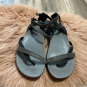 Chaco Leather Strappy Sandals Gray Size 7